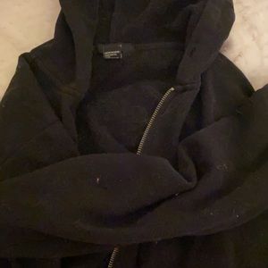 Black crop hoodie